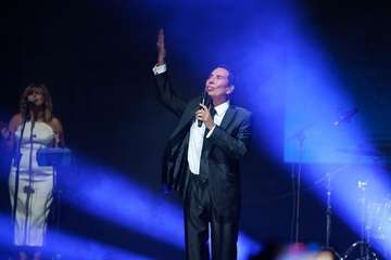  José Velez llena la plaza de Candelaria (Tenerife) con un concierto de dos horas/TA.